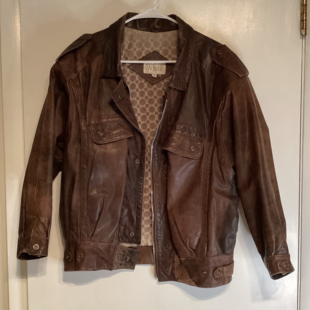 Vintage Winlit Brown Leather Bomber Jacket size size small.